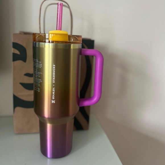 Stanley x Starbucks 40oz - Picture 1 of 5